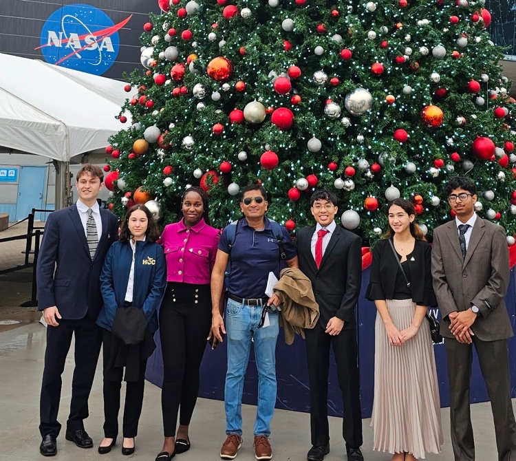 HCC students visit NASA